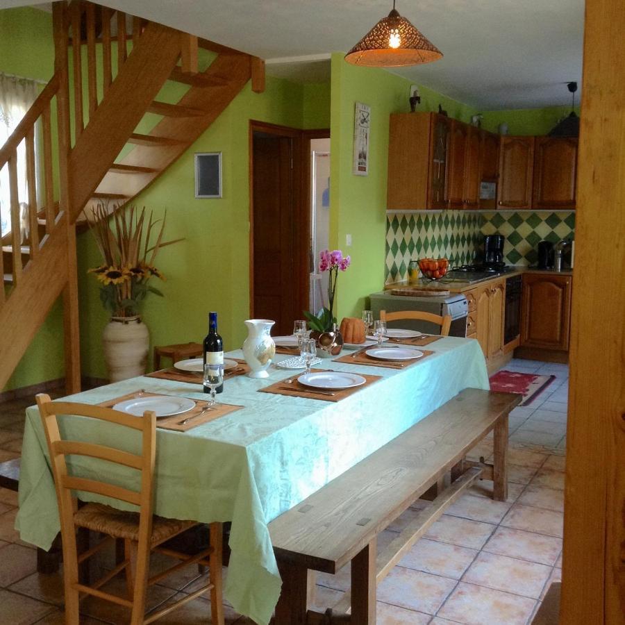 Camping La Garenne De Moncourt 뤼 외부 사진
