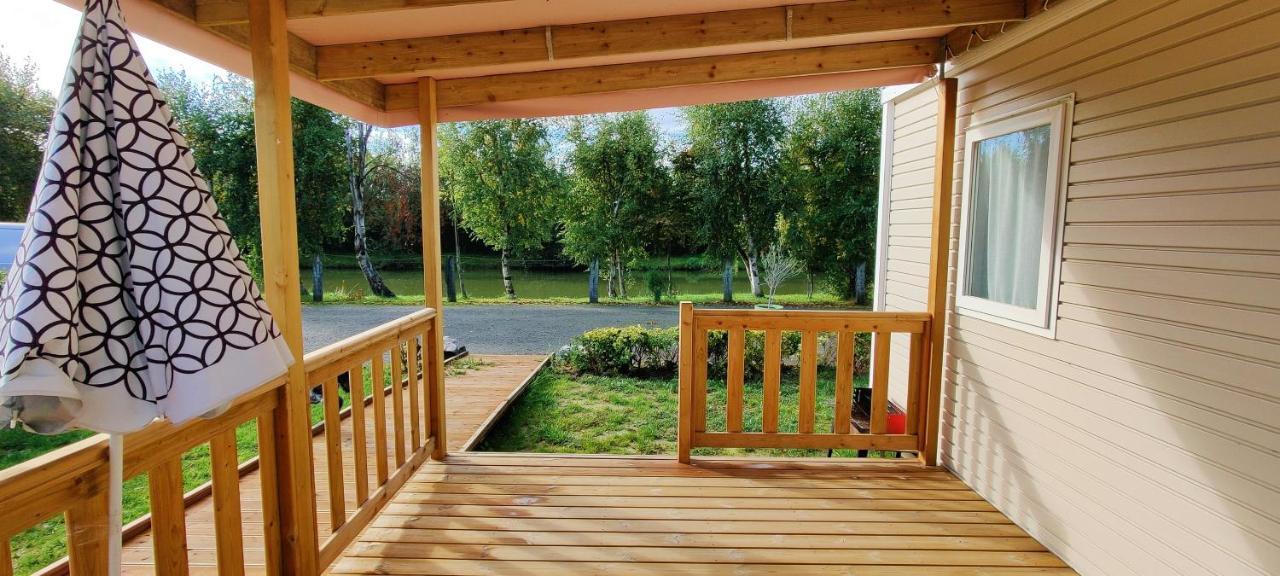 Camping La Garenne De Moncourt 뤼 외부 사진